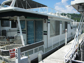 1975 Sumerset Houseboat For Sale