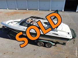2002 Wellcraft 260 Excalibur Platinum Bowrider For Sale on Norris Lake Tennessee within Deerfield Resort Marina