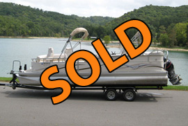 2007 Manitou Legacy Tritoon with 250HP Evinrude Etec and Trailer For Sale on Norris Lake TN