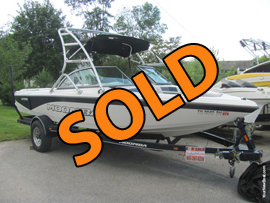 2007 Moomba Outback Open Bow Ski Boat with Wakeboard Tower For Sale near Norris Lake Tennessee