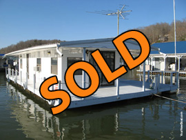 12 x 36 Floating Cottage Approx 432sqft For Sale on Norris Lake